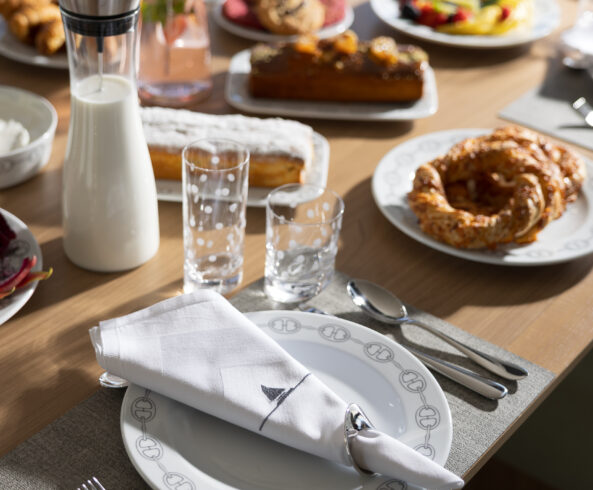 Salon Breakfast Set up